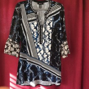 Women’s tunic blouse